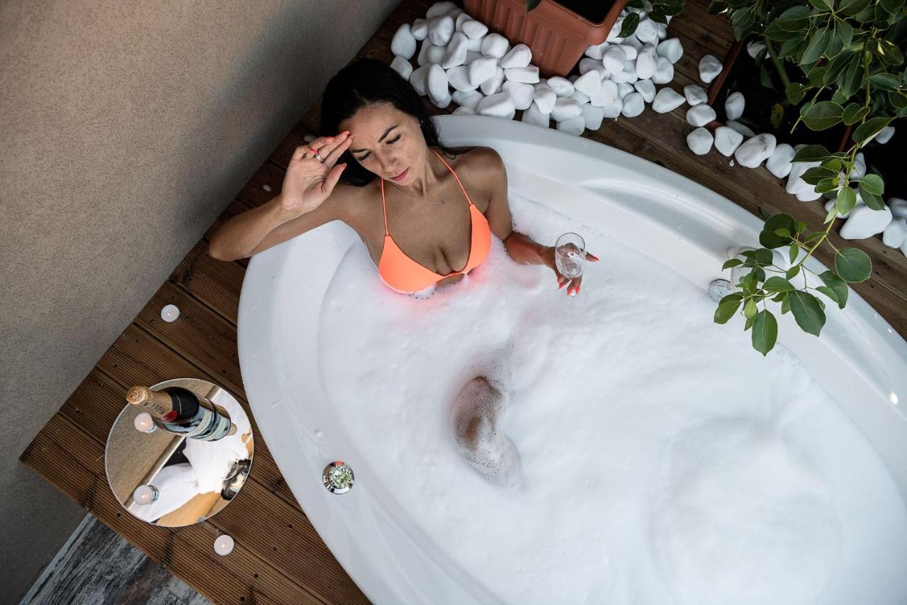 Castello Luxury Residence With Private Jacuzzi Chania  Exterior foto